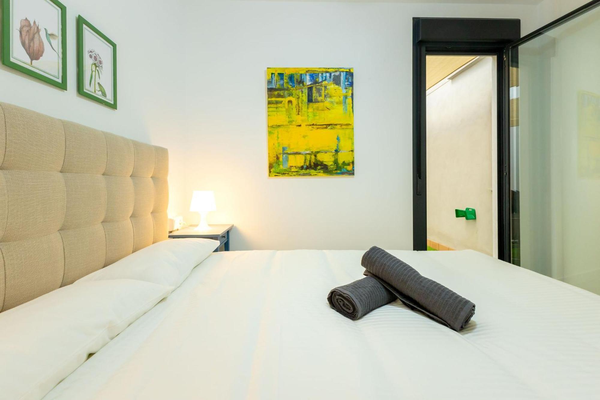 Apartment Charming 2 Bedroom By Torre Del Oro By Ocityzen